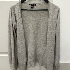 Cashmere sweater